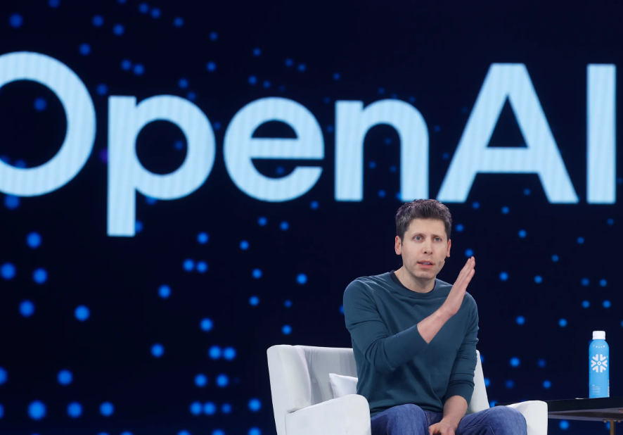 OpenAI 正式开源!本地免费部署 ChatGPT:gpt-OSS 模型普通电脑可跑,性能媲美商业版(附部署指南) OpenAI 正式开源!本地免费部署 ChatGPT:gpt-OSS 模型普通电脑可跑,性能媲美商业版(附部署指南)